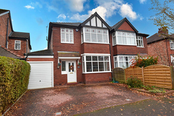 4 Bedroom Semi Detached House For Sale In Barnfield, Urmston, M41