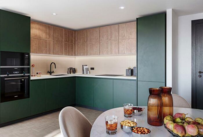 1 Bedroom Apartment For Sale In One Clapham Junction, Nine Elms, SW11