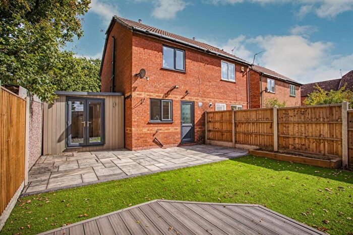2 Bedroom Semi-Detached House For Sale In Smalley Drive, Oakwood, Derby, DE21