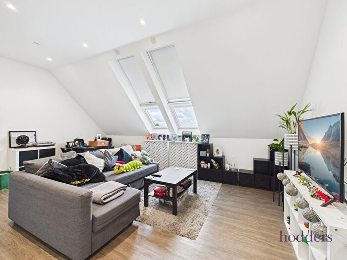 1 Bedroom Flat To Rent In Prestige House, - High Street, Egham, Surrey, TW20