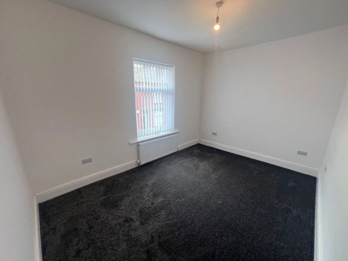 2 Bedroom Semi-Detached House To Rent In Willan Road, Manchester, M30