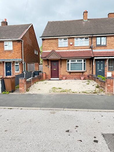 2 Bedroom Semi-Detached House To Rent In Moorland Road, Bloxwich, Walsall, WS3