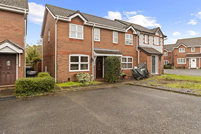 2 Bedroom End Of Terrace House For Sale In Mountain Ash Close, Hailsham, BN27