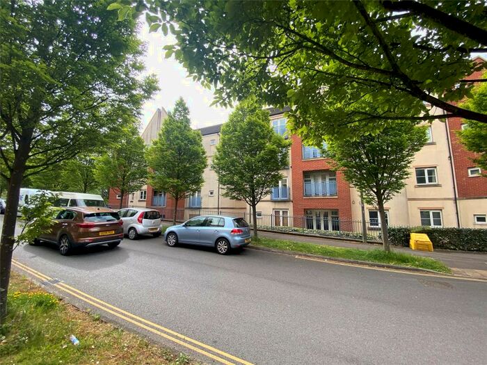 1 Bedroom Apartment To Rent In Whistle Road, Mangotsfield, Bristol, BS16