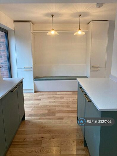 4 Bedroom Terraced House To Rent In Park Hill Road, Birmingham, B17
