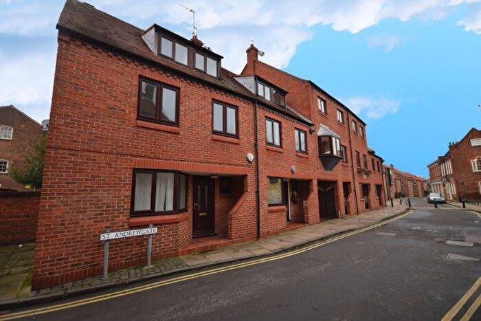 3 Bedroom Terraced House To Rent In St. Andrewgate, York, YO1