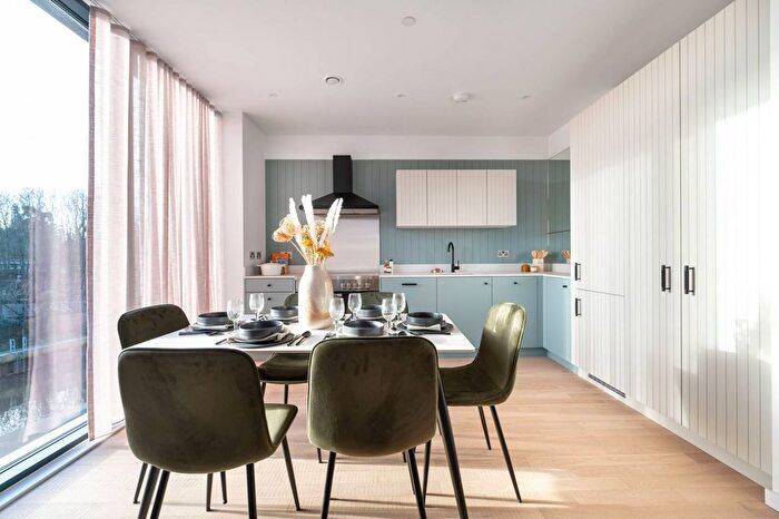 2 Bedroom Flat For Sale In The Brentford Project, Brentford, London, TW8