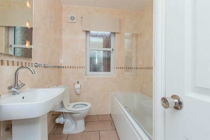 1 Bedroom Property To Rent In Heavitree Road, Exeter, EX1