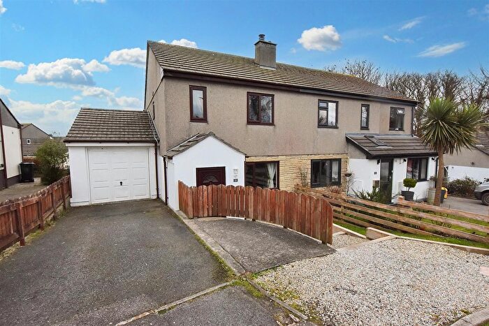 3 Bedroom Semi-Detached House For Sale In Valley Gardens, Voguebeloth, Redruth, TR16