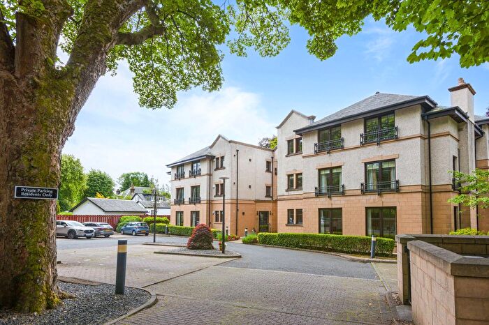 3 Bedroom Flat For Sale In West Chapelton Avenue, Bearsden, G61