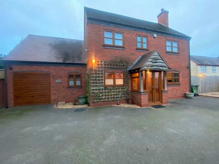 3 Bedroom Cottage To Rent In Coton Road, Nether Whitacre, B46