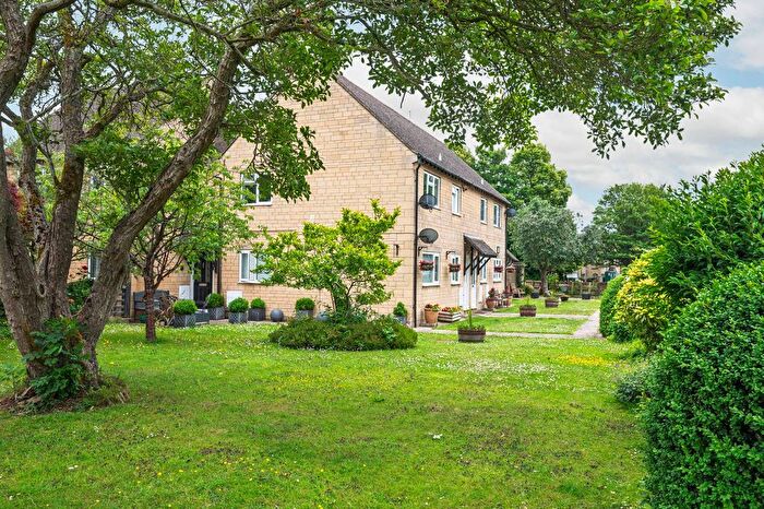1 Bedroom Maisonette To Rent In Station Road, Bourton-On-The-Water, GL54