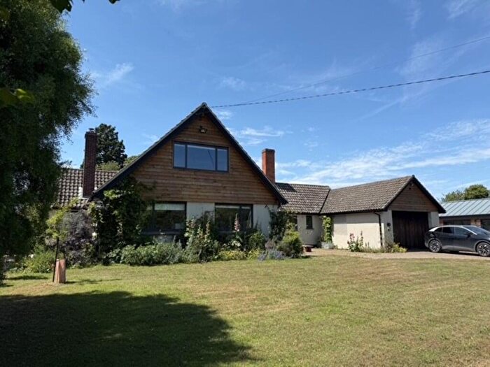 4 Bedroom Detached House To Rent In Boxford, Sudbury, Suffolk, CO10