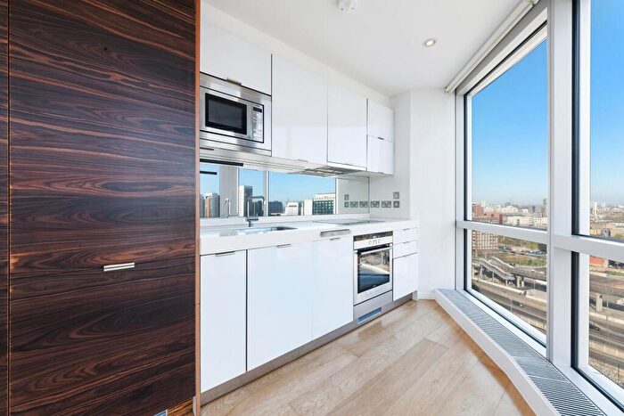 1 Bedroom Apartment To Rent In Ontario Tower, New Providence Wharf, London, E14