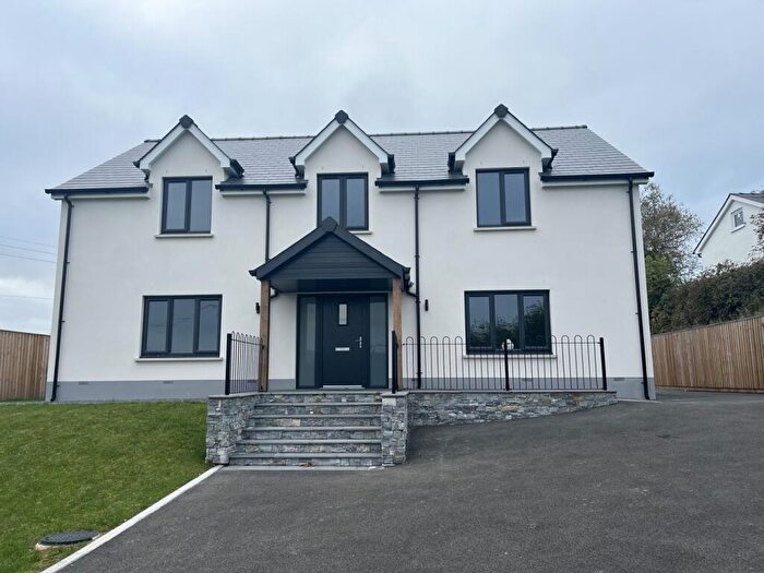 4 Bedroom Detached House For Sale In Dryslwyn, Carmarthen, Carmarthenshire., SA32