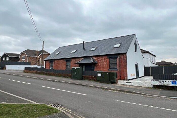 4 Bedroom Property To Rent In New Road, Southampton, SO31