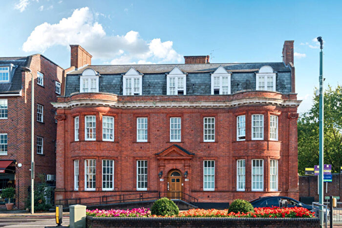 2 Bedroom Apartment For Sale In Constable Mews, Bromley, BR1