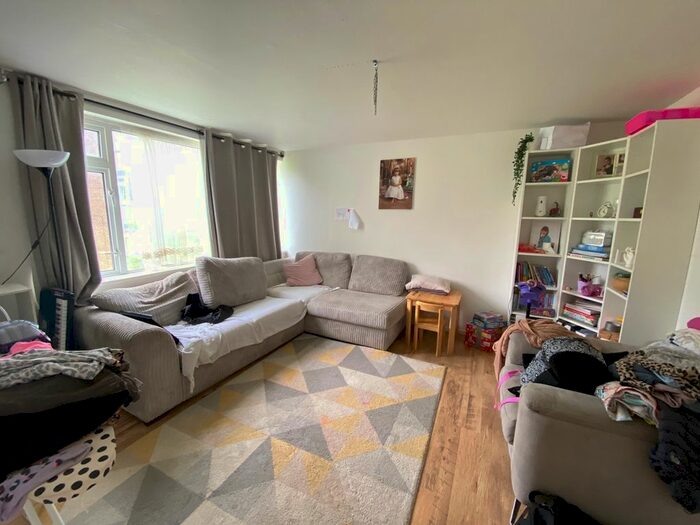 3 Bedroom Property To Rent In Lonsdale, Hemel Hempstead, HP2