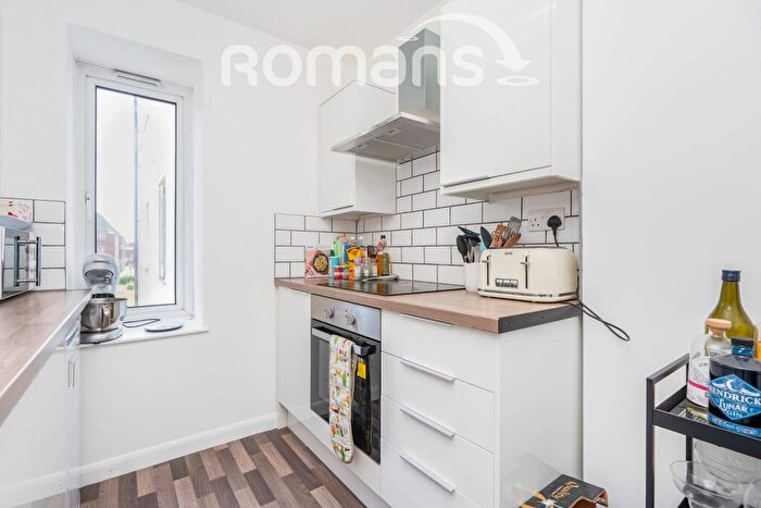 2 Bedroom Apartment To Rent In Lower Brook Street, Winchester, SO23