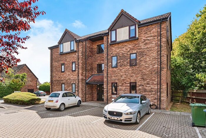 1 Bedroom Flat For Sale In The Sycamores, Milton, Cambridge, Cambridgeshire, CB24