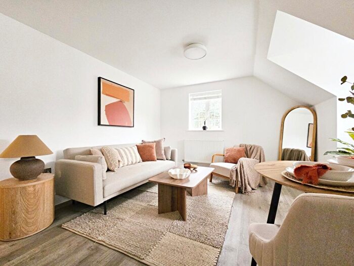 2 Bedroom Apartment For Sale In Grange Road, Chalfont St Peter, Gerrards Cross, SL9