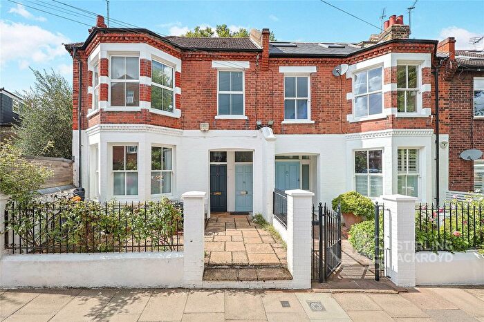 3 Bedroom Maisonette To Rent In Brandlehow Road, Putney, SW15