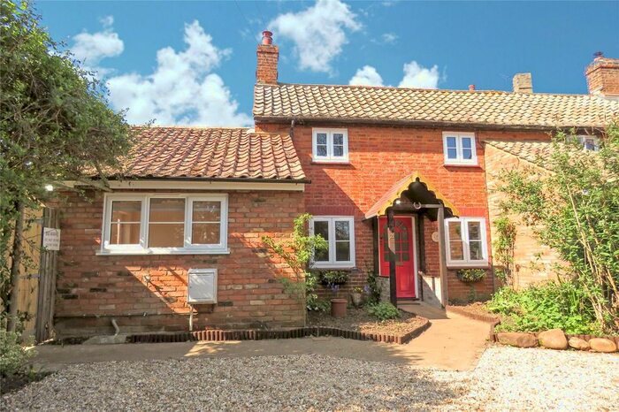 2 Bedroom End Of Terrace House To Rent In Waresley Road, Gamlingay, Beds SG19