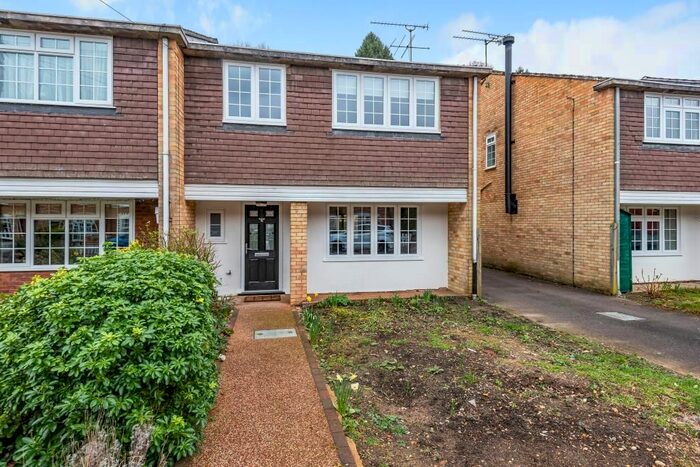 4 Bedroom End Of Terrace House To Rent In Ascot, Null, SL5