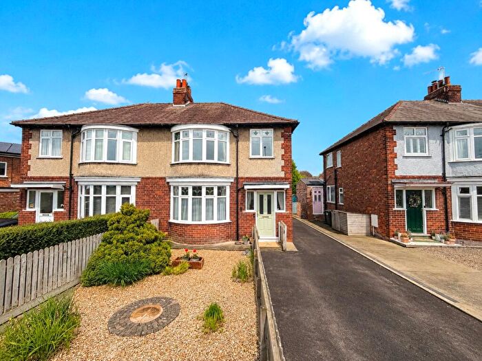 3 Bedroom Semi-Detached House For Sale In Boroughbridge Road, Northallerton, North Yorkshire, DL7