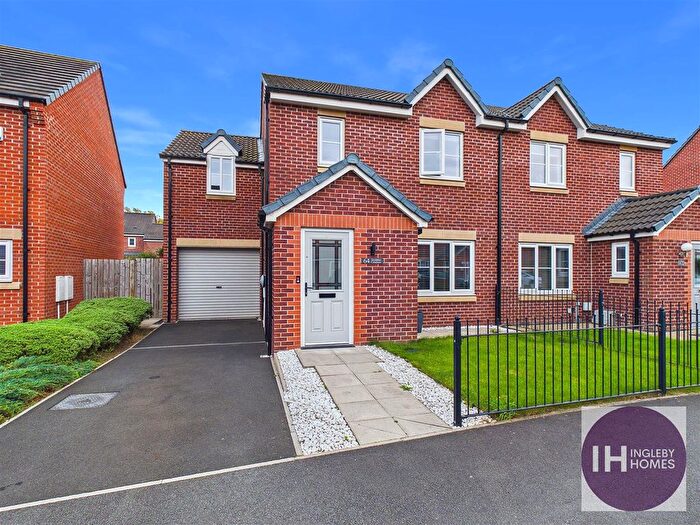 4 Bedroom Semi-Detached House For Sale In Sculptor Crescent, Queensgate, TS18