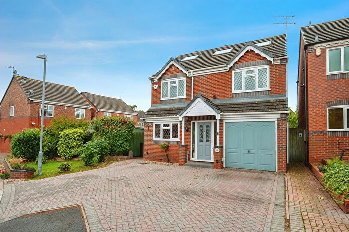 5 Bedroom Detached House For Sale In Bamburgh Crescent, Worcester, WR4