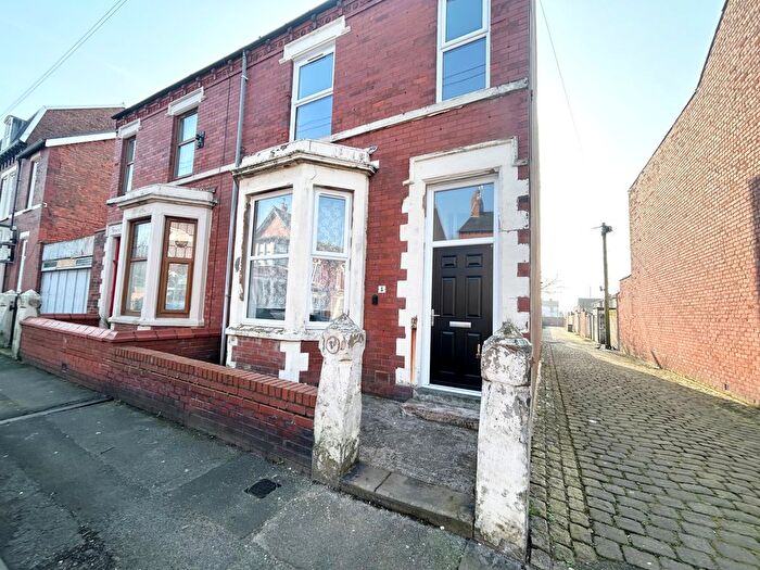 3 Bedroom End Terrace House To Rent In Harris Street, Fleetwood, Lancashire, FY7