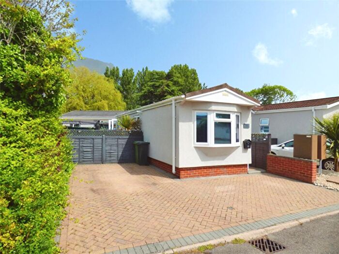 1 Bedroom Mobile Home For Sale In Grange Park Mobile Homes, Shamblehurst Lane South, Hedge End, SO30
