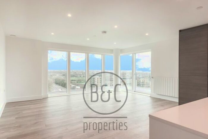 2 Bedroom Flat To Rent In Larkin House, Kidbrooke Village, Kidbrooke Park Road, SE3