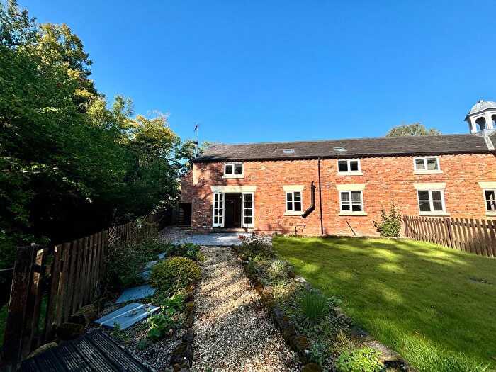 3 Bedroom Cottage To Rent In Stableyard Cottages, Darnhall, Winsford, CW7