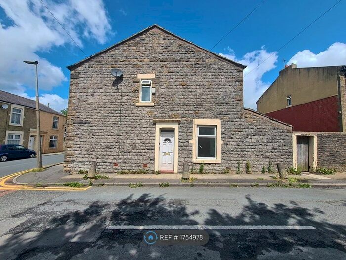2 Bedroom Terraced House To Rent In Elswick Street, Darwen, BB3