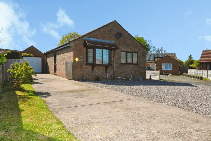 2 Bedroom Detached House For Sale In Laing Close, Bardney, Lincoln, Lincolnshire, LN3