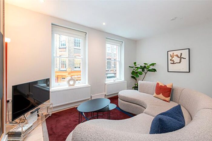 2 Bedroom Flat To Rent In Marylebone Lane, London, W1U