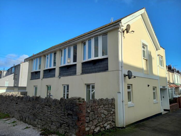 Houses for sale & to rent in TQ1 3RT, Reddenhill Road, St Marychurch