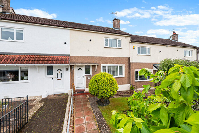 2 Bedroom Terraced House For Sale In Sunnyside Drive, Blairdardie, G15