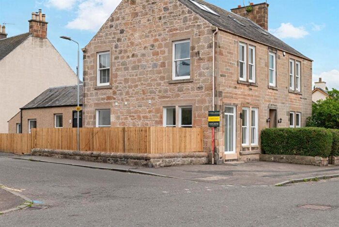 2 Bedroom Apartment For Sale In Station Road, Dollar, FK14