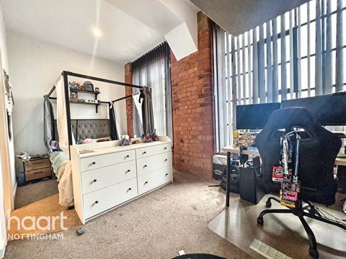 2 Bedroom Apartment For Sale In Bridge Street, Nottingham, NG10