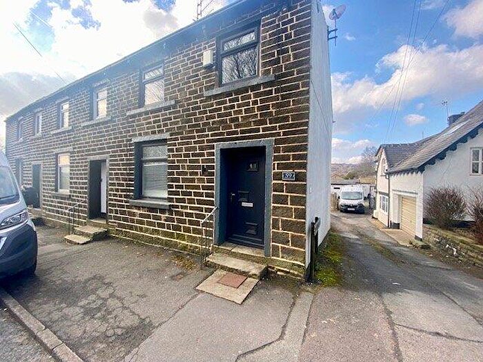 3 Bedroom End Of Terrace House To Rent In Helmshore Road, Haslingden, Rossendale, Lancashire, BB4