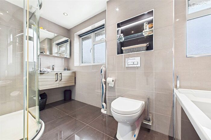 3 Bedroom Terraced House For Sale In Romsey Close, Blackwater, Camberley, Hampshire, GU17