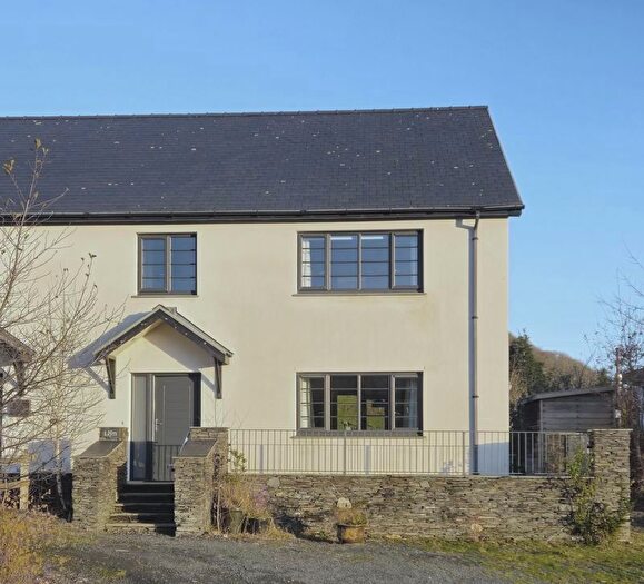 3 Bedroom Terraced House For Sale In Tower Road, Machynlleth, SY20