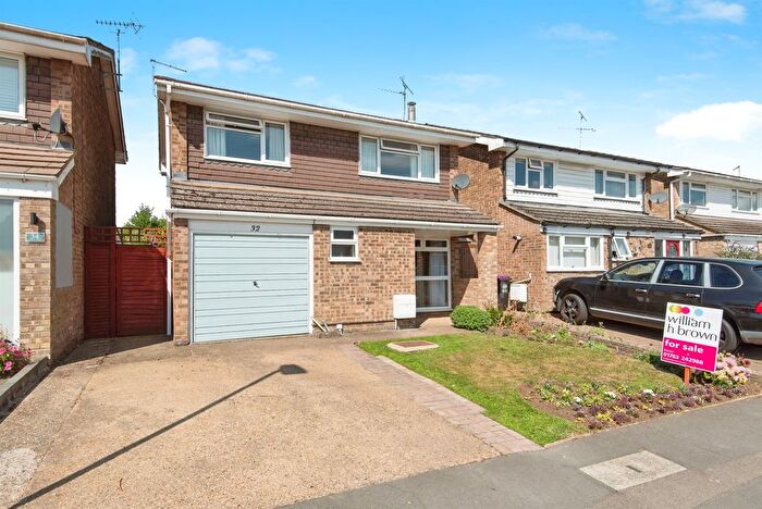 4 Bedroom Detached House For Sale In Monks Walk, Buntingford, SG9