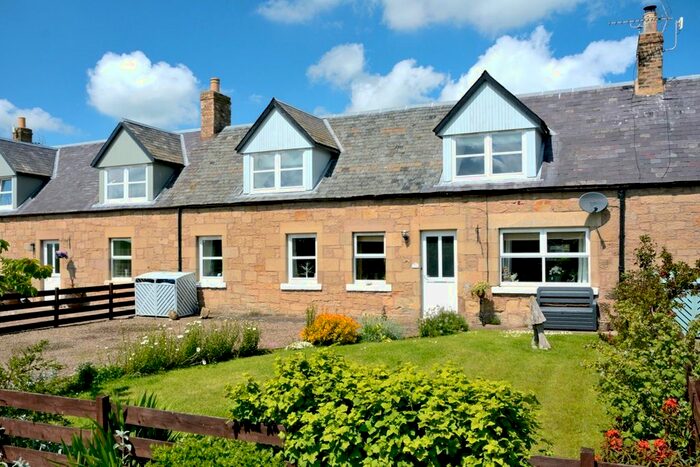 4 Bedroom Cottage For Sale In Near Whitsome, Duns, TD11