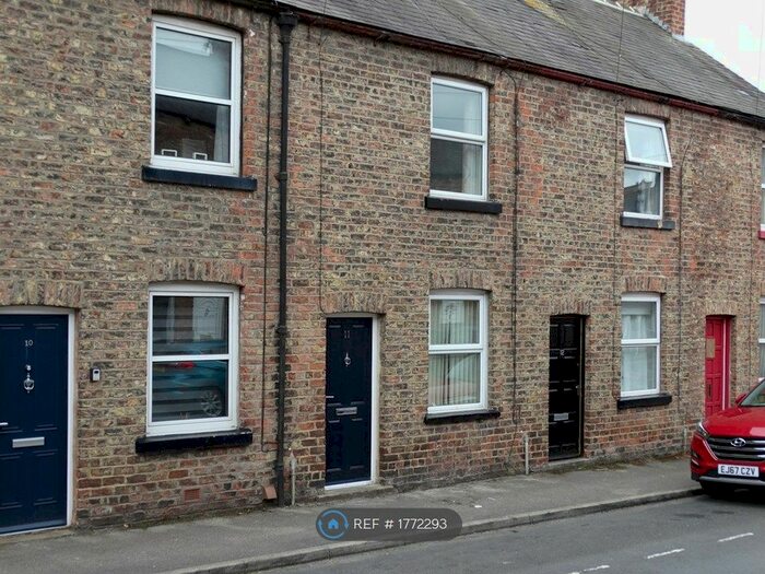 2 Bedroom Terraced House To Rent In St. Wilfrids Place, Ripon, HG4