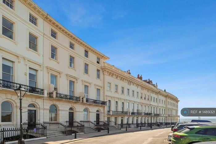 3 Bedroom Flat To Rent In Church Road, Hove, BN3