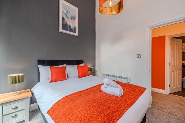 2 Bedroom Apartment To Rent In , Dyke Road, Brighton, BN1